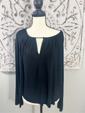 American Eagle Soft & Sexy M Black Keyhole Long Sleeve Peasant Blouse Boho Tunic